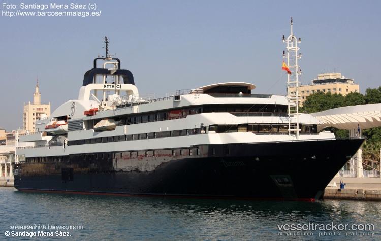 Turama - Yacht vessel registered in Saudi Arabia