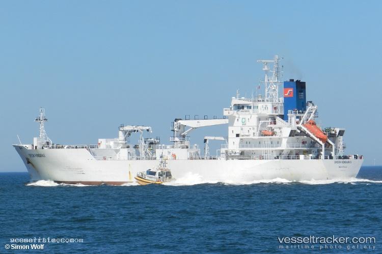 Green-Honduras - Refrigerated Cargo Ship vessel registered in Bahamas