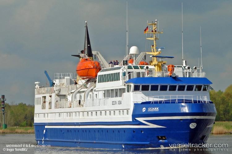 Ocean-Nova - Passenger Ship vessel registered in Bahamas