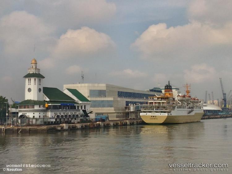 Km.awu - Passenger Ship vessel registered in Indonesia
