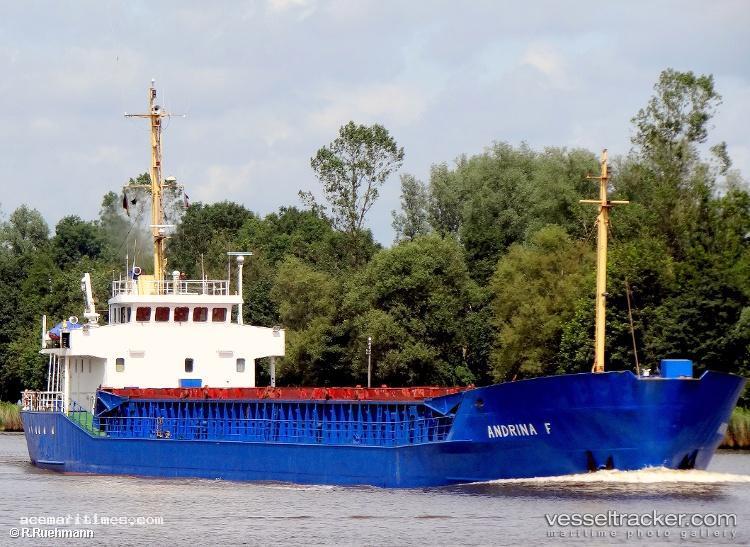 Antonia-B - Deck Cargo Ship vessel registered in Germany