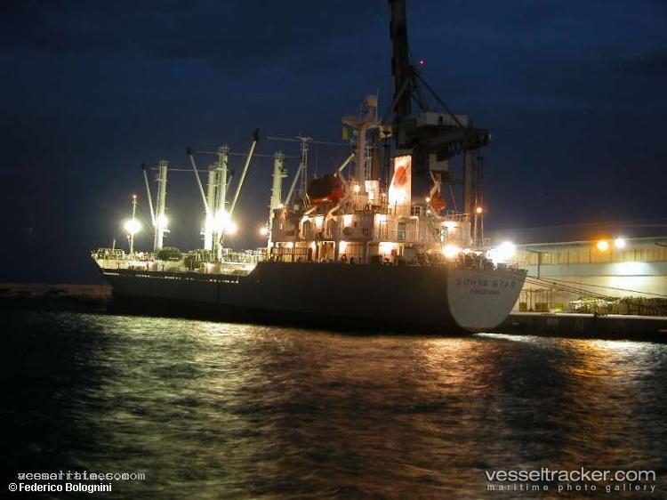 Sea-Trader-I - Refrigerated Cargo Ship vessel registered in Panama