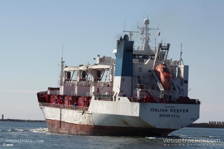 Auriga - Refrigerated Cargo Ship vessel registered in Lithuania