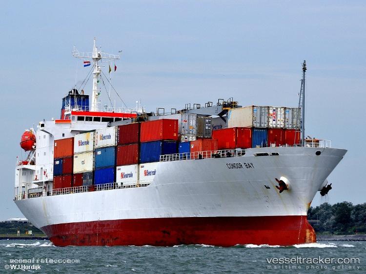 Ming-Hang-5 - Refrigerated Cargo Ship vessel registered in Vanuatu