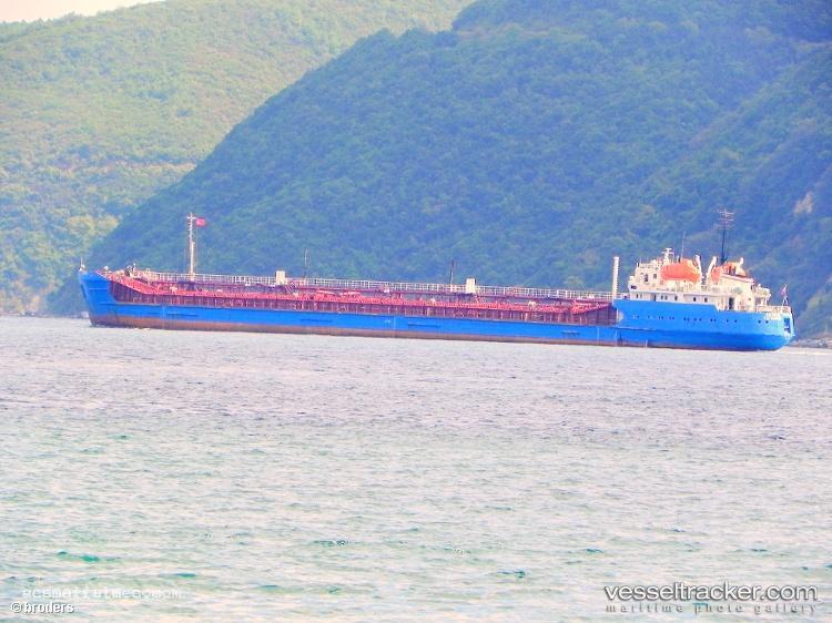 Naviger-3 - Oil Products Tanker vessel registered in Russia