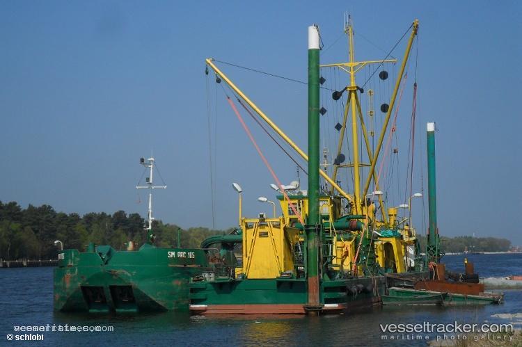 Sm-Prc-105 - Service Ship vessel registered in Poland