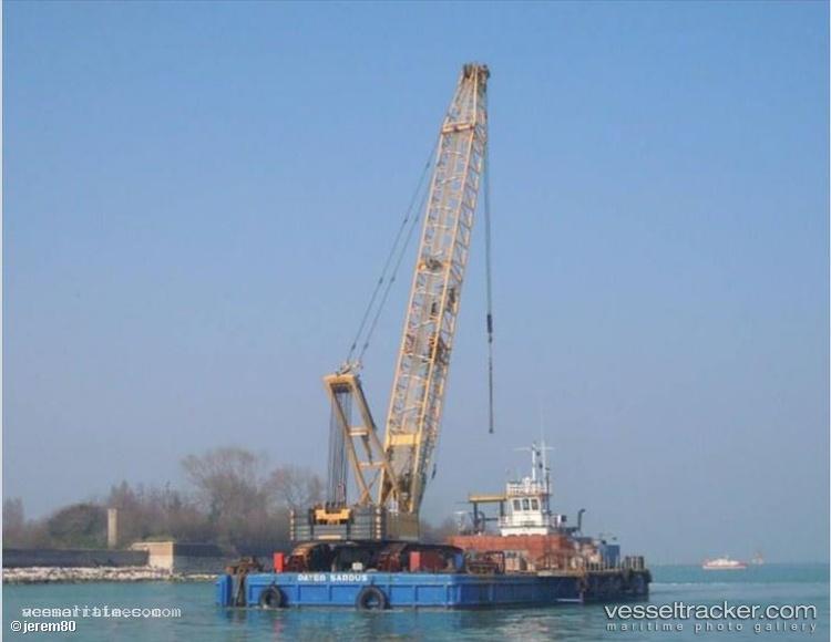 Pater-Sardus - Crane Ship vessel registered in Italy