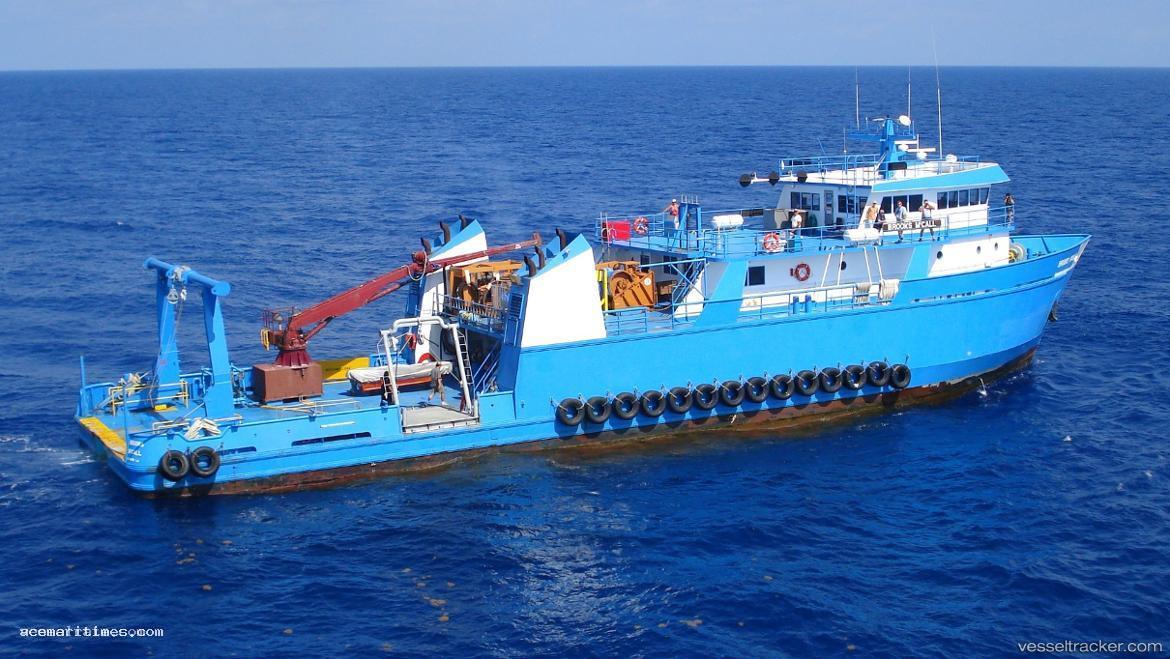 Brooksmccall - Research Vessel vessel registered in United States of America