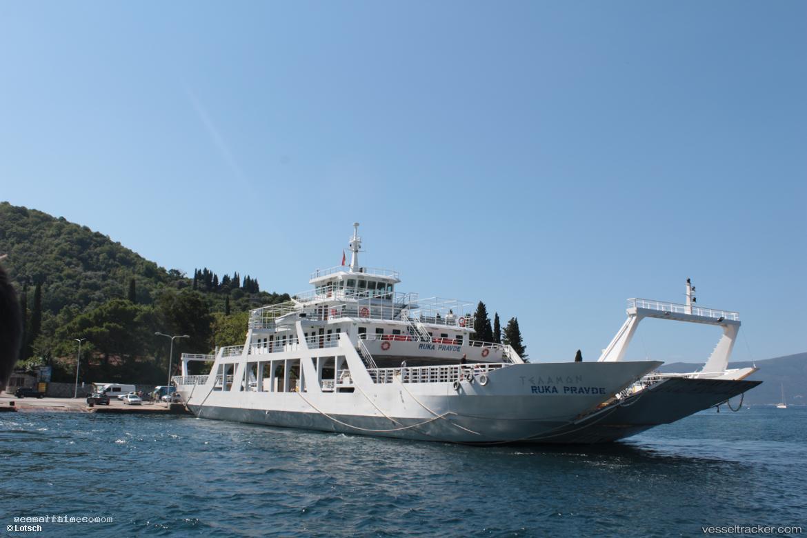 Ruka-Pravde - Passenger Ro Ro Cargo Ship vessel registered in Montenegro