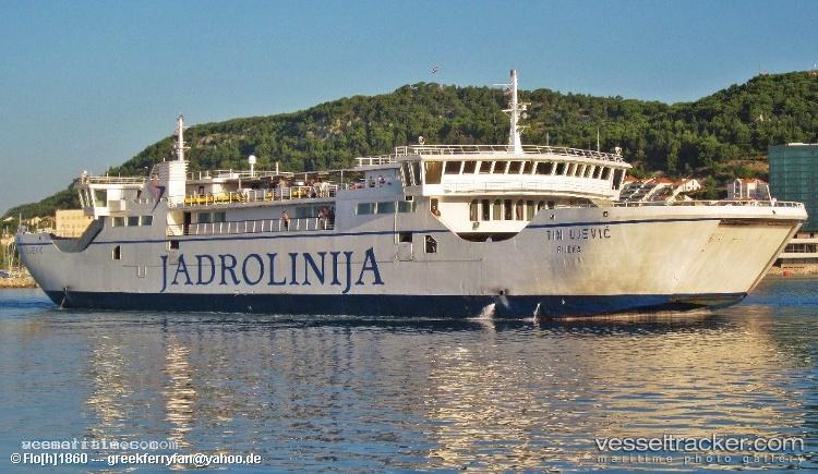 Tin-Ujevic - Passenger Ro Ro Cargo Ship vessel registered in Croatia