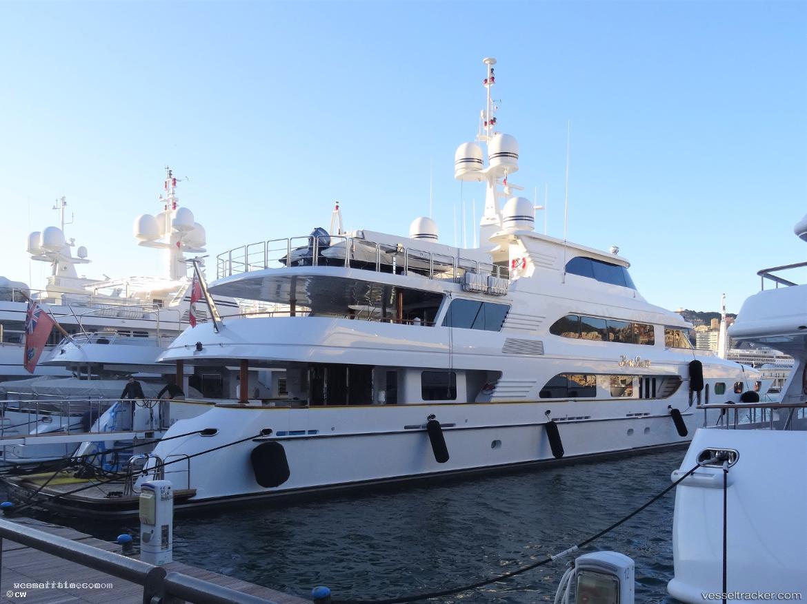 Keri-Lee-3 - Service Ship vessel registered in Cayman Islands