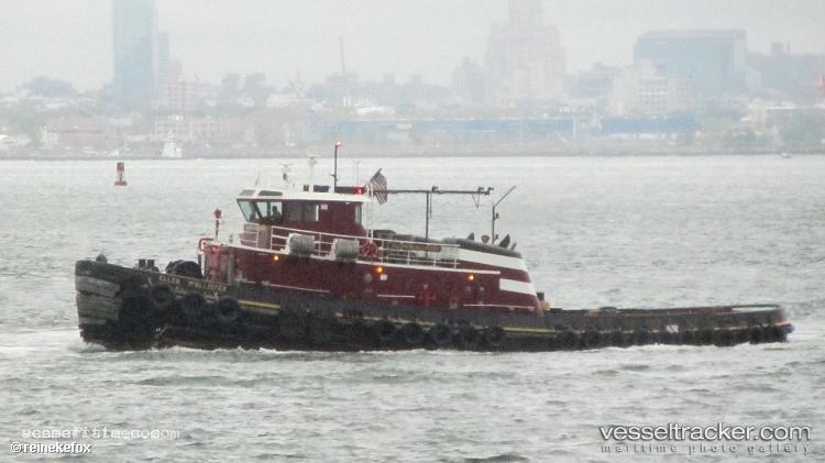 Ellen-Mcallister - Tug vessel registered in United States of America