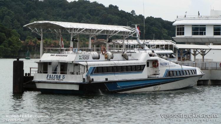 Falcon-5 - Passenger Ship