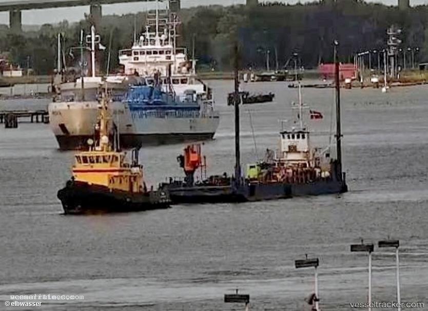 Victor - Deck Cargo Ship vessel registered in Denmark