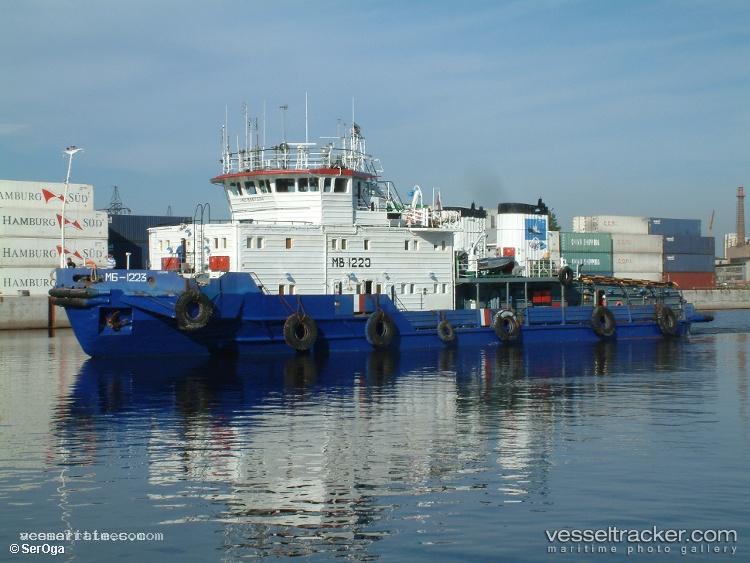 Mb-1223 - Tug vessel registered in Russia