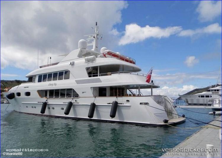 Summerdance - Service Ship vessel registered in Cayman Islands