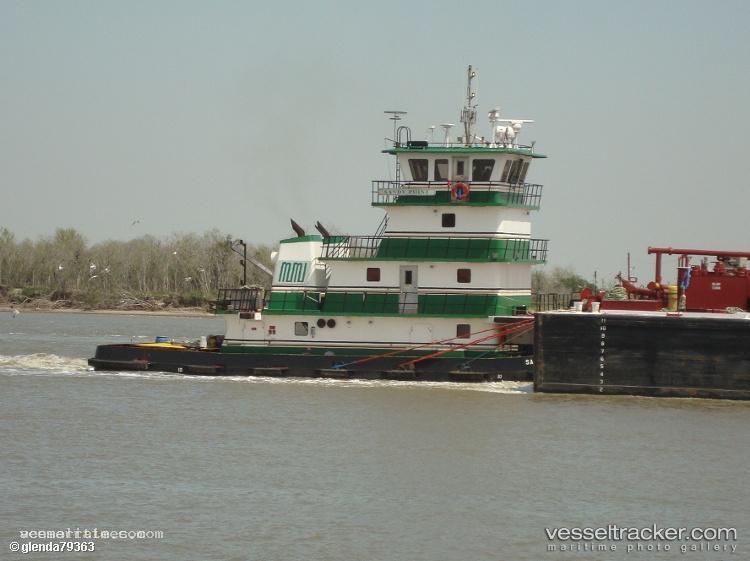 Sandy-Point - Tug vessel registered in United States of America