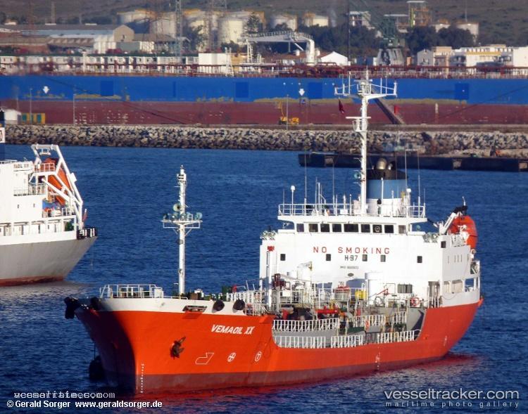 Leyona - Oil Products Tanker vessel registered in Malta