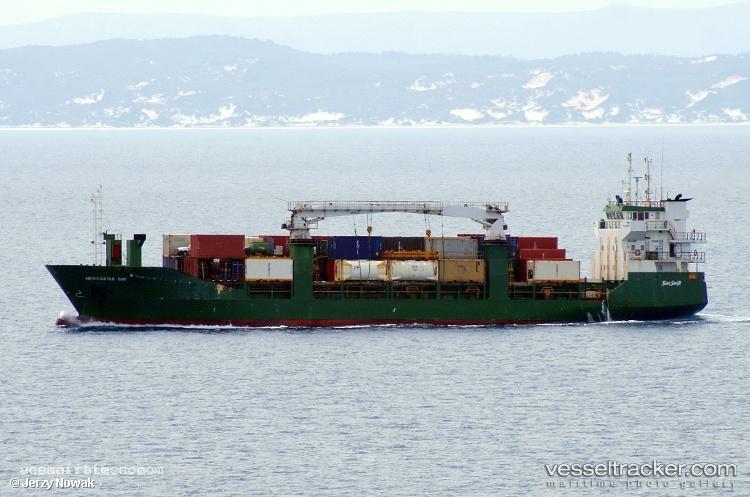 Isla-Tautil - General Cargo Ship vessel registered in Chile