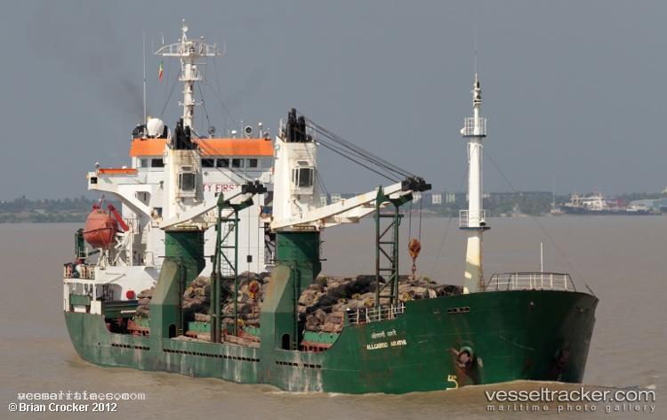 Oriental-Apoera - General Cargo Ship vessel registered in Sierra Leone