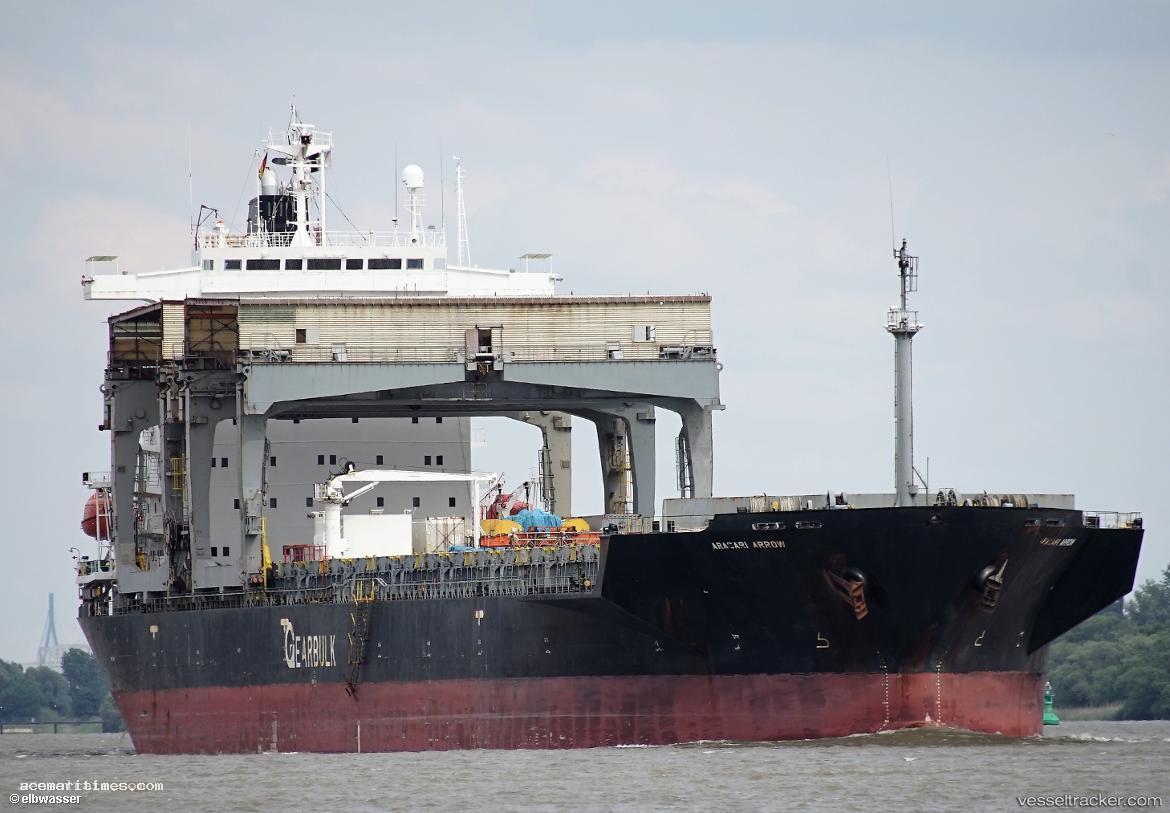 Aracari-Arrow - Multi Purpose Carrier vessel registered in Bahamas