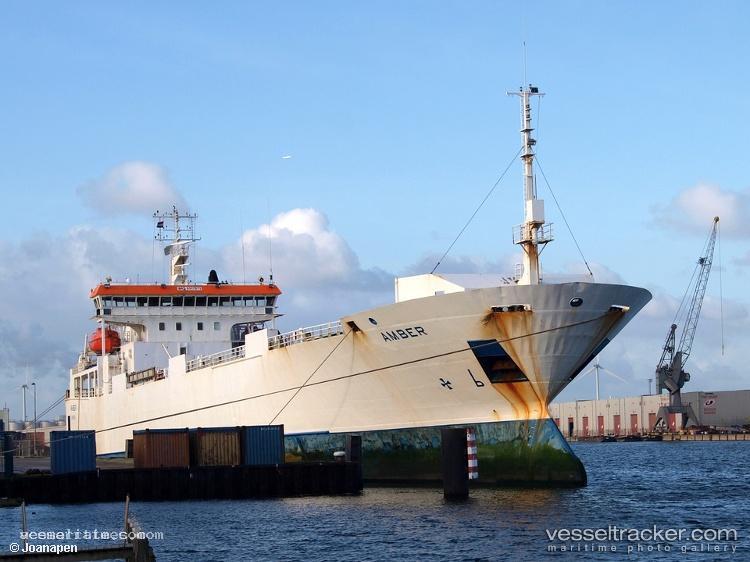 Jinshengfa - Chemical Oil Products Tanker vessel registered in Cameroon