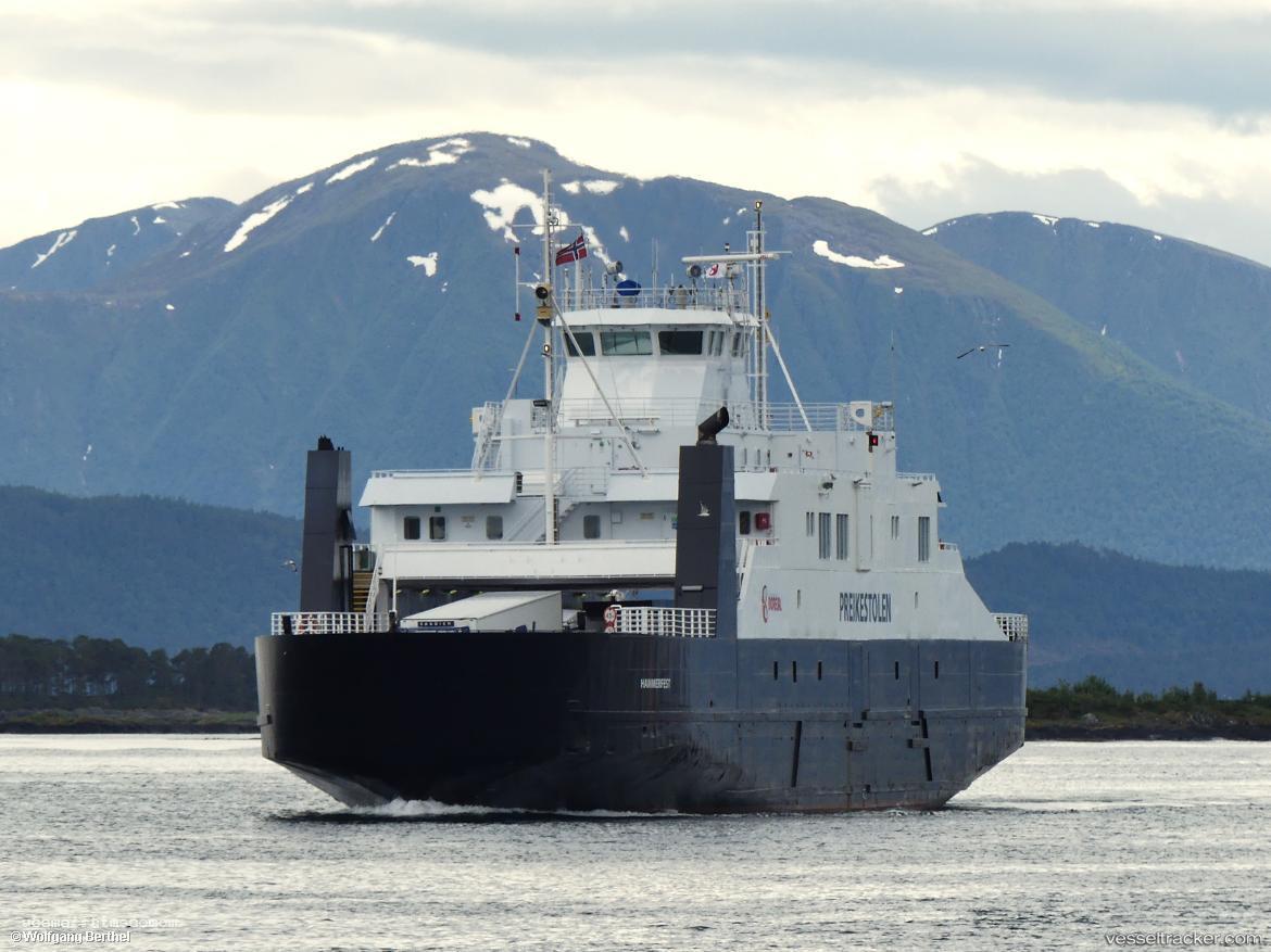 Hjorungavag - Passenger Ro Ro Cargo Ship vessel registered in Norway