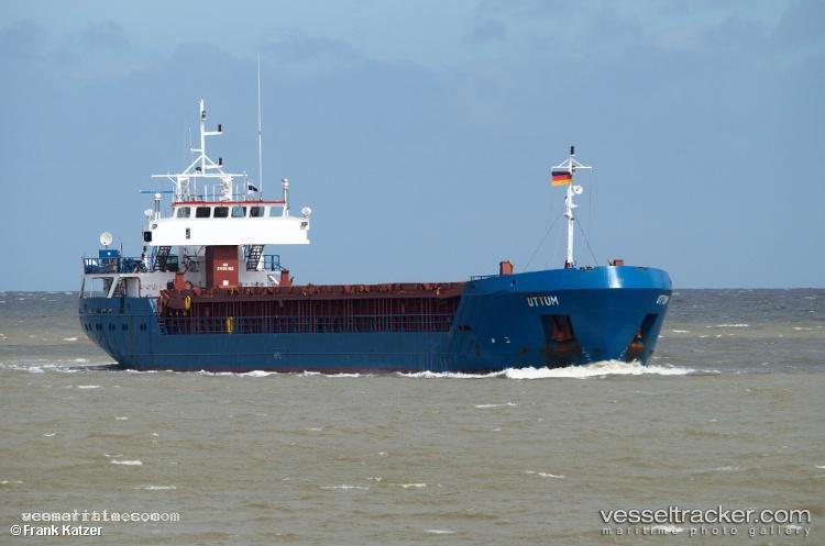 Lucky-Luke - Deck Cargo Ship vessel registered in Palau