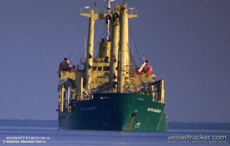 Mutia-Ladjoni-9 - General Cargo Ship vessel registered in Indonesia