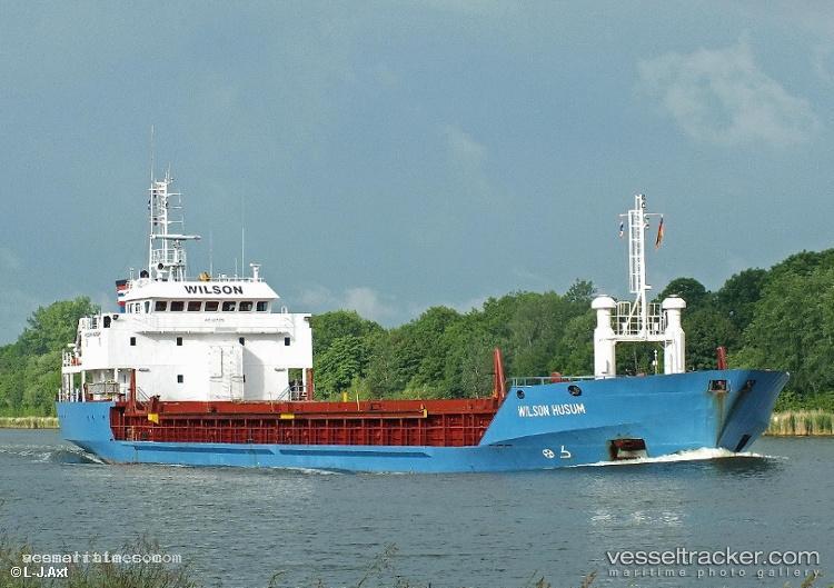 Wilson-Husum - Limestone Carrier vessel registered in Barbados