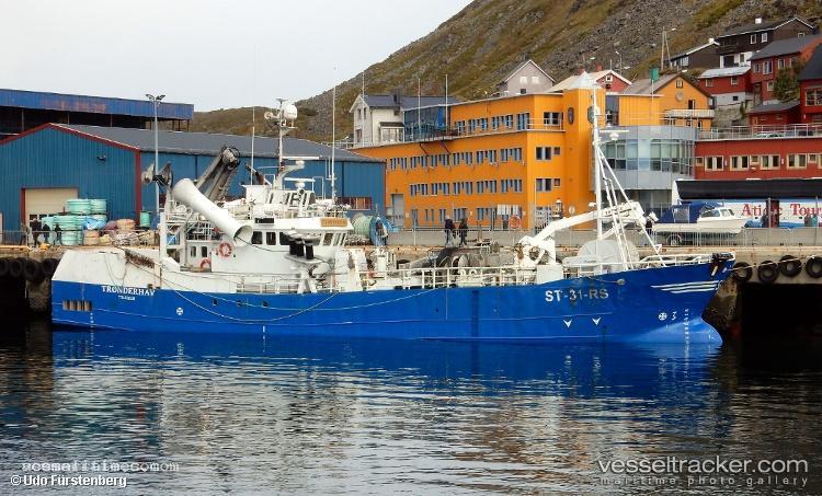Wafa-4 - Fishing Vessel vessel registered in Mauritania