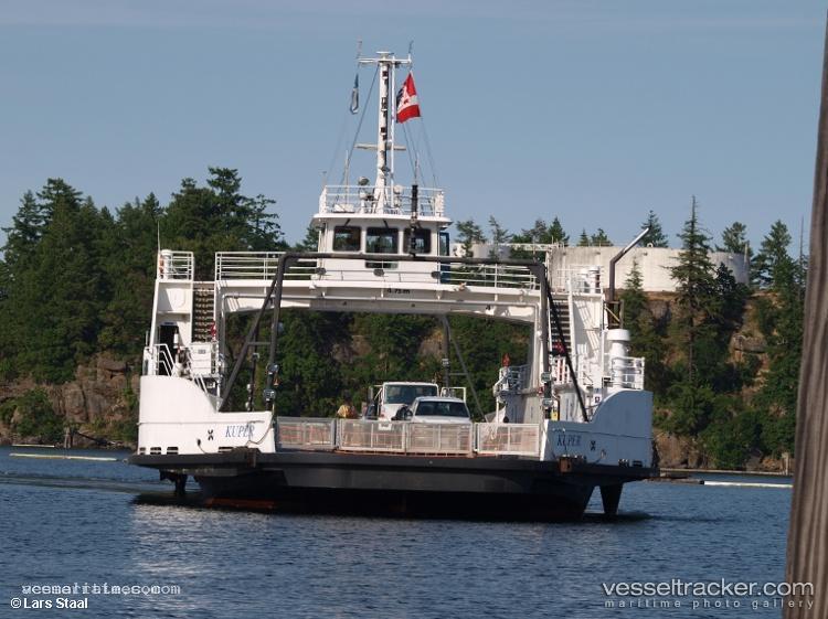 Pune-Luxutth - Passenger Ro Ro Cargo Ship vessel registered in Canada