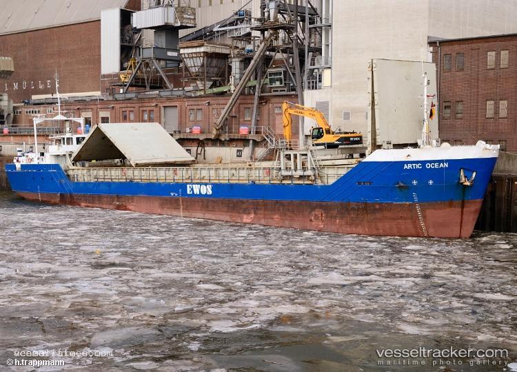 Pirholm - Aggregates Carrier vessel registered in Norway