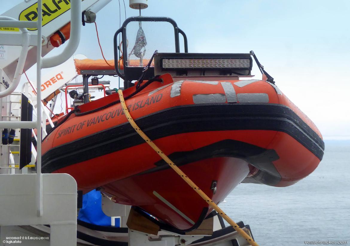 Spirit-Of-Vi - Passenger Ro Ro Cargo Ship vessel registered in Canada