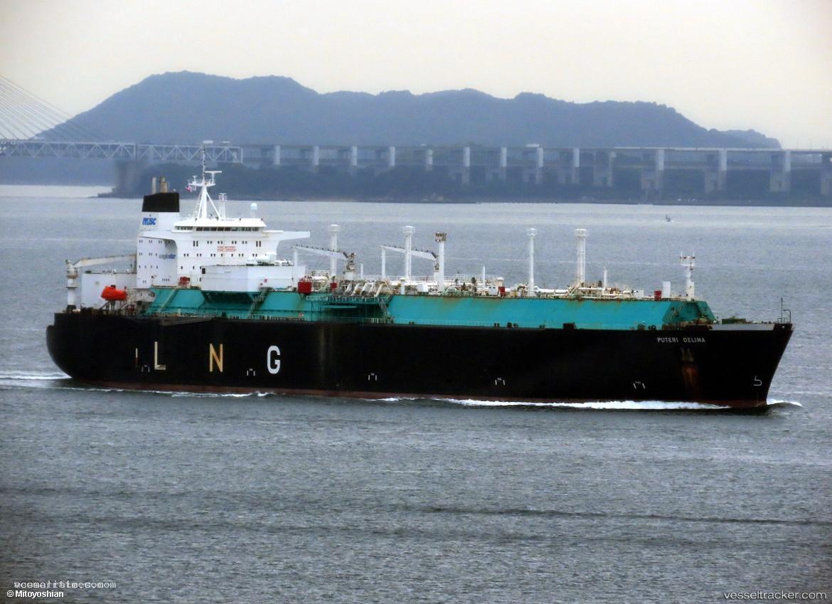 Puteri-Delima - Lng Tanker vessel registered in Malaysia