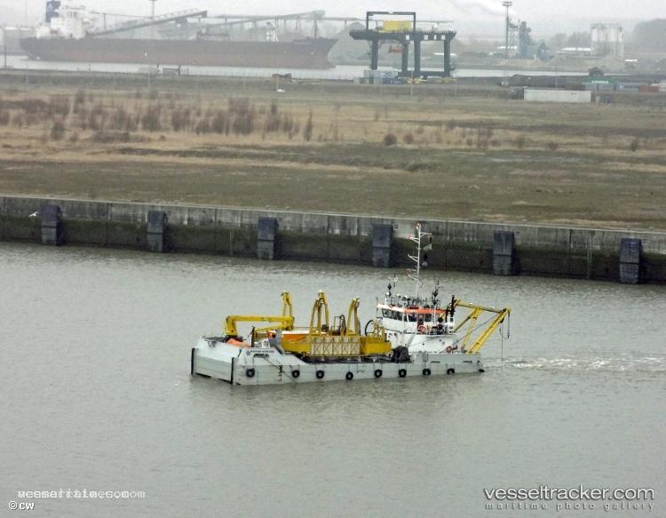 Pieter-Coecke - Dredger