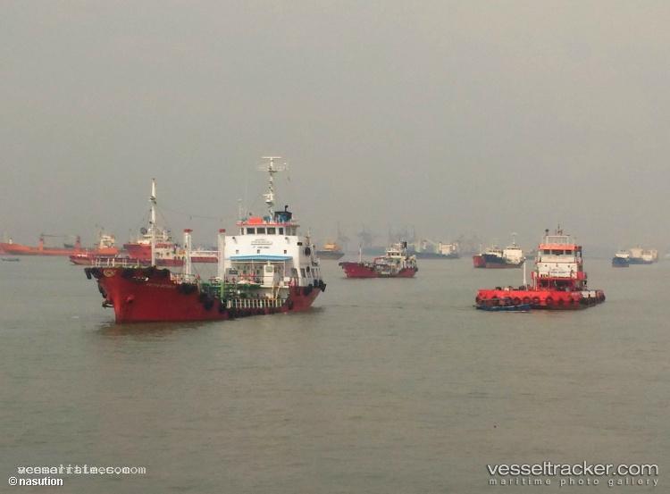 Mt.petro-Ocean-Ix - Service Ship vessel registered in Indonesia