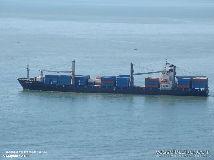 Tanto-Bersatu - Container Ship vessel registered in Indonesia