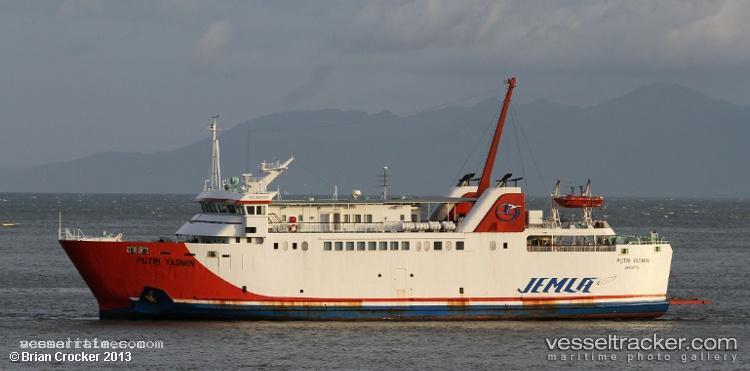 Kmp-Putri-Yasmin - Passenger Ro Ro Cargo Ship vessel registered in Indonesia