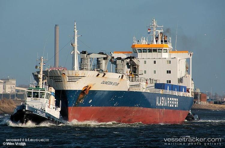 Dunedin-Star - Refrigerated Cargo Ship vessel registered in Bahamas