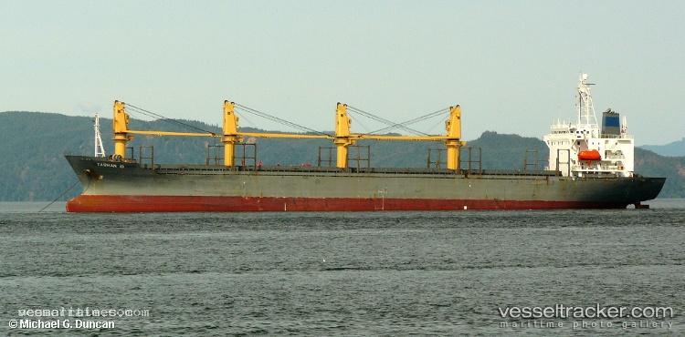 Leena - Bulk Carrier vessel registered in Comoros