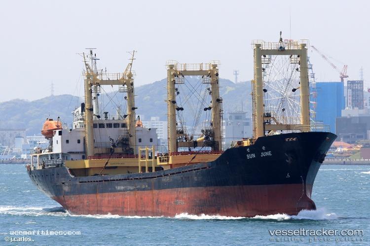 Beek6 - General Cargo Ship vessel registered in Tanzania