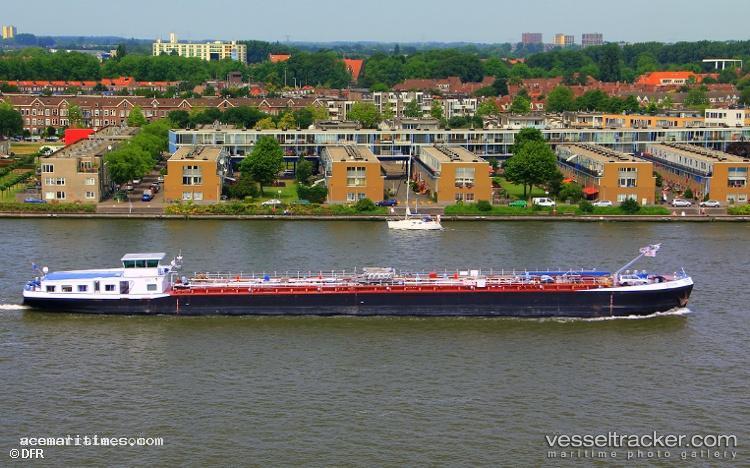 Caparo - Other Tanker vessel registered in Netherlands