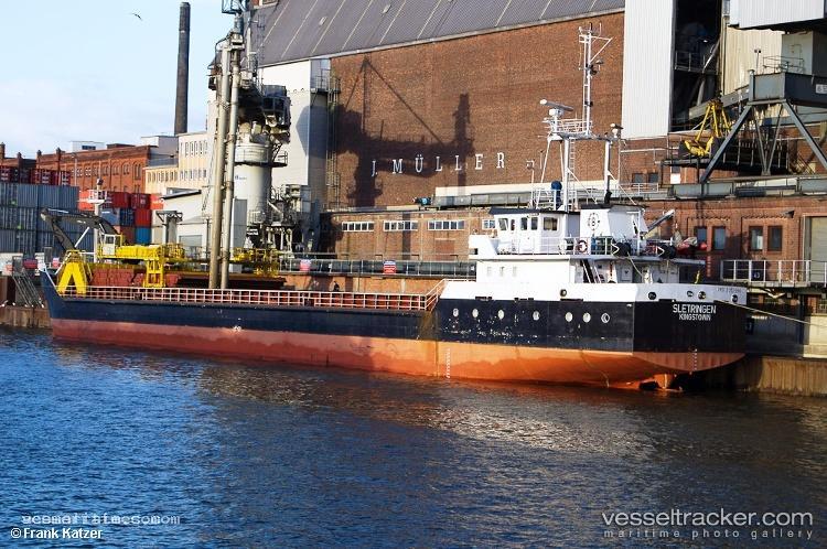 Valeri-Kharlamov - General Cargo Ship vessel registered in Russia