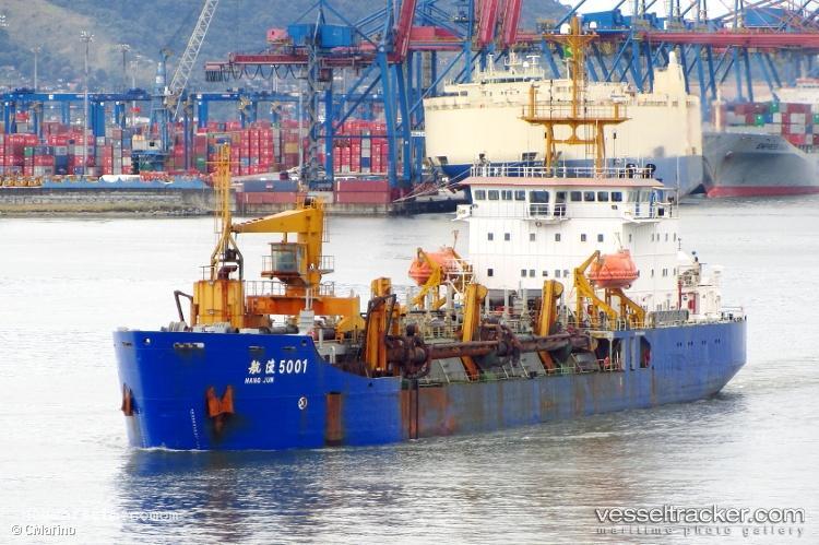 Hangjun-5001 - Hopper Dredger vessel registered in China