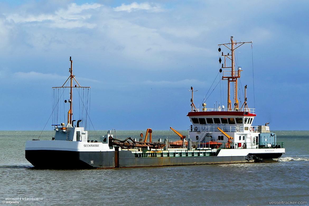 Seekrabbe - Hopper Dredger vessel registered in Germany
