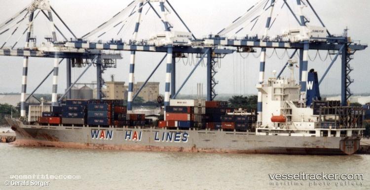 Wan-Hai-216 - Container Ship vessel registered in Singapore