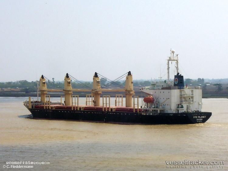 Skipper-Planet - Bulk Carrier vessel registered in Palau