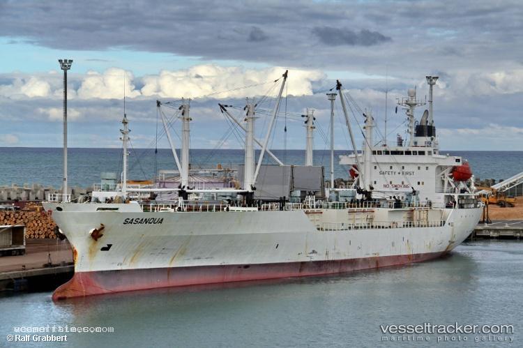 Crystal-Amazonia - Refrigerated Cargo Ship vessel registered in Russia