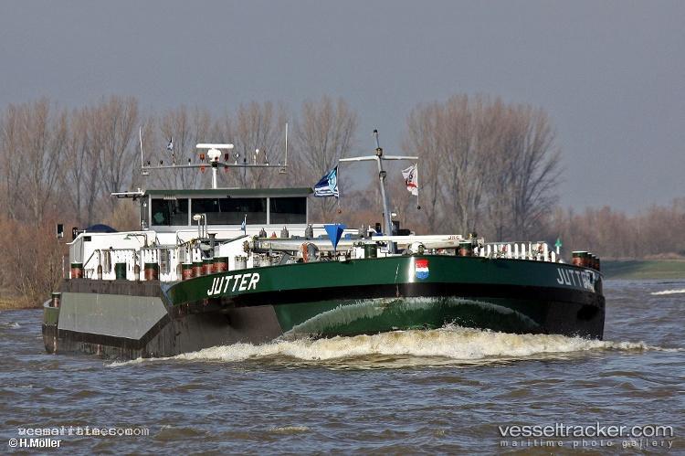 Jutter - Other Tanker vessel registered in Netherlands